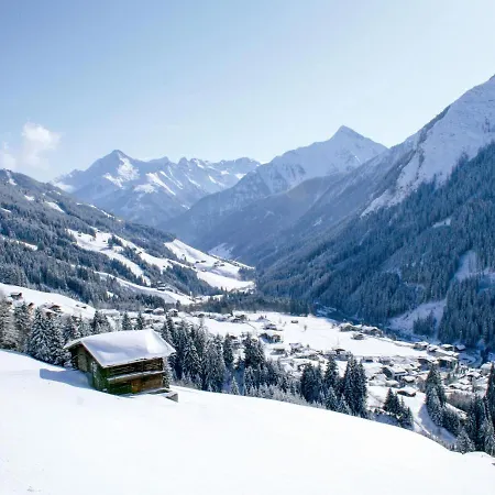 Ferienhaus Tux Holiday Home Ferienhaus *