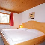 Ferienhaus Tux Holiday Home Nyaraló